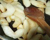 Foto del paso 4 de la receta: Hojaldre de peras y queso azul
