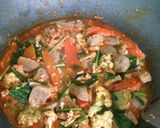 Foto langkah ke 5 dari resep Capjay kuah pedas.
