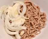 Hình bước làm 4 của món Mì Soba Súp Bò Nấm
