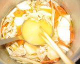 A picture of step 4 of Veggie-packed Pork Miso Soup.