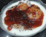 A picture of step 6 of Dahi Bhalla Chaat.