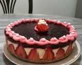 Foto langkah ke 9 dari resep No-Bake Strawberry Cheesecake.