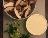 A picture of step 2 of Shiitake Pasta.