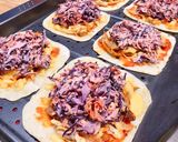 Hình bước làm 6 của món Taco Gà Xé Size Mini