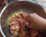A picture of step 5 of Simple Hand-Kneaded Hamburgers.