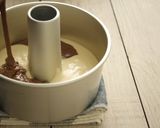 A picture of step 13 of Cocoa Marble Chiffon Cake.