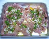 A picture of step 1 of Crispy Garlic Chicken Sauté.