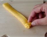 A picture of step 5 of For Lunch Boxes! Egg Sheet Flower.