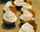 A picture of step 6 of Orange Crystal Cupcake.