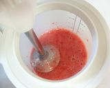 A picture of step 2 of Strawberry Mousse.