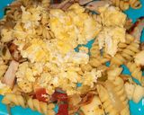 Foto del paso 5 de la receta: Fideos con pollo y huevo