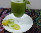A picture of step 1 of Refreshing Cucumber and mint lemonade.
