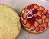 A picture of step 7 of Charlotte aux Fraises.