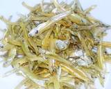 Crispy and sweet ikan bilis recipe step 1 photo