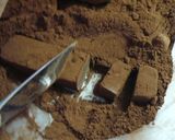 A picture of step 6 of Melty Chocolate Truffles.