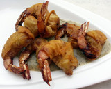 A picture of step 4 of Fried Shrimp Dumpling Appetizer.
