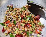 A picture of step 2 of நிலக்கடலை, கறி சுண்டல், நெல்லிக்காய் கிச்சடி.