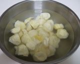 A picture of step 1 of Simple But Delicious Chestnut Rice.