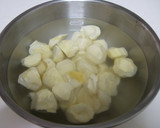 A picture of step 1 of Simple But Delicious Chestnut Rice.