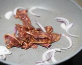 黑椒牛肉潛艇三明治的食譜步驟2照片
