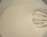 A picture of step 4 of N.Y. Style Cheesecake.