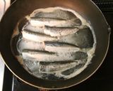 A picture of step 10 of No Fishy Smell! Soft All the Way to the Bones! Sardines Simmered in Umeboshi and Ginger.