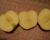 A picture of step 3 of An Easy Way to Cut Apples.
