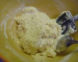 A picture of step 5 of Cheesy Yogurt Muffins.