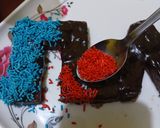 Foto langkah ke 4 dari resep Kue Ultah Wafer Coklat (no backing/masak).