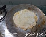 A picture of step 3 of Matar or Green Pea Parathas.