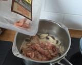 A picture of step 2 of Coconut Soup With Chicken.