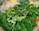 Foto langkah ke 3 dari resep Sayur Daun Kelor.