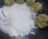 A picture of step 3 of Veg cheese balls.