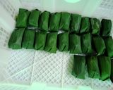 Foto langkah ke 4 dari resep Lontong isi.