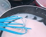 Foto del paso 3 de la receta: Salsa bechamel con nuez moscada