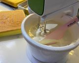 Foto langkah ke 2 dari resep Cake Potong.