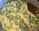 A picture of step 3 of Fresh Pea, Mint & Lemon Risotto 💚.