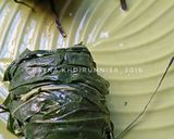 Foto langkah ke 4 dari resep 155. Buntil Daun Singkong.