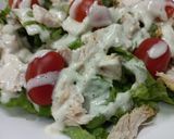 Foto del paso 2 de la receta: Ensalada de Lechuga Tomates Cherry y Pollo  con Salsa Ranch La Spezia