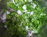 बेसन का चीला(besan ka cheela recipe in hindi) रेसिपी चरण 1 फोटो