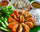 Hình bước làm 4 của món Tôm, thịt luộc cuốn bánh tráng