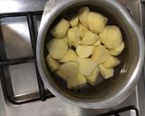 A picture of step 1 of Potatoes Chicken Cheese Cutluts 😋.