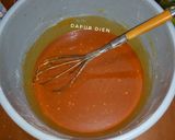 Foto langkah ke 6 dari resep Bolu Karamel Mini.