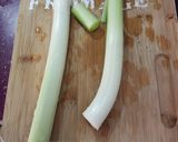 Foto del paso 2 de la receta: Ensalada de puerro al estilo de Rumanía 🇷🇴