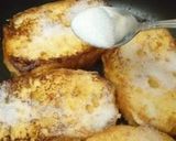A picture of step 4 of Fluffy Caramelized French Toast.