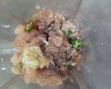 A picture of step 1 of Chicken' balls.