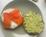 Lazacos, tojásos reggeli szendvics 😋🥪 recept fázis 3 fotója
