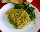 A picture of step 2 of Coriander Chutney Rice.