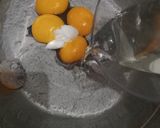 Foto langkah ke 1 dari resep Bolu kukus ketan hitam.