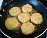 A picture of step 4 of Plantain patties.
